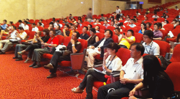 Deron Wagner of Morpheus Trading Group presents at World MoneyShow Shanghai on September 9, 2012